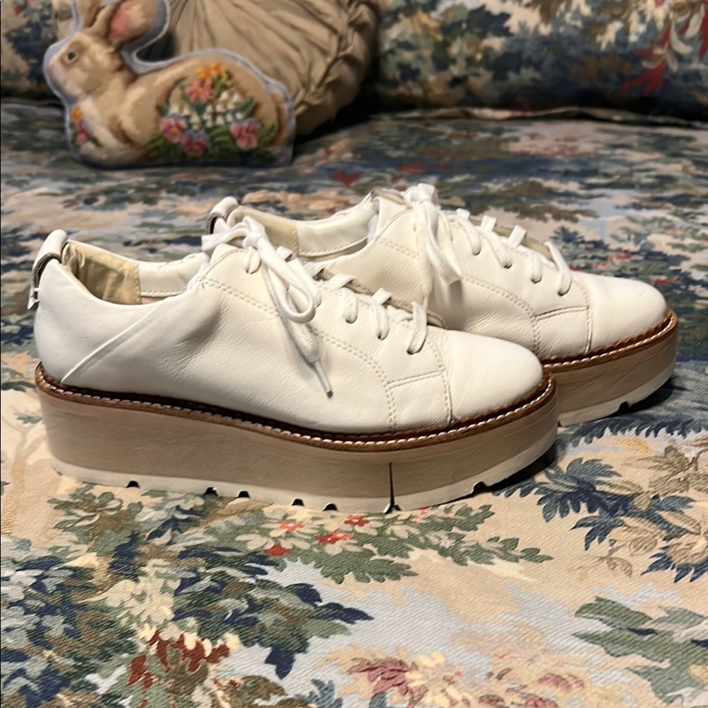 Dolce Vita Toyah White Leather Fashion Lace Up Platform Sneakers 7.5 Off-White